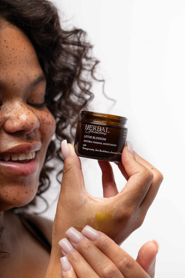 natural vaginal moisturizer